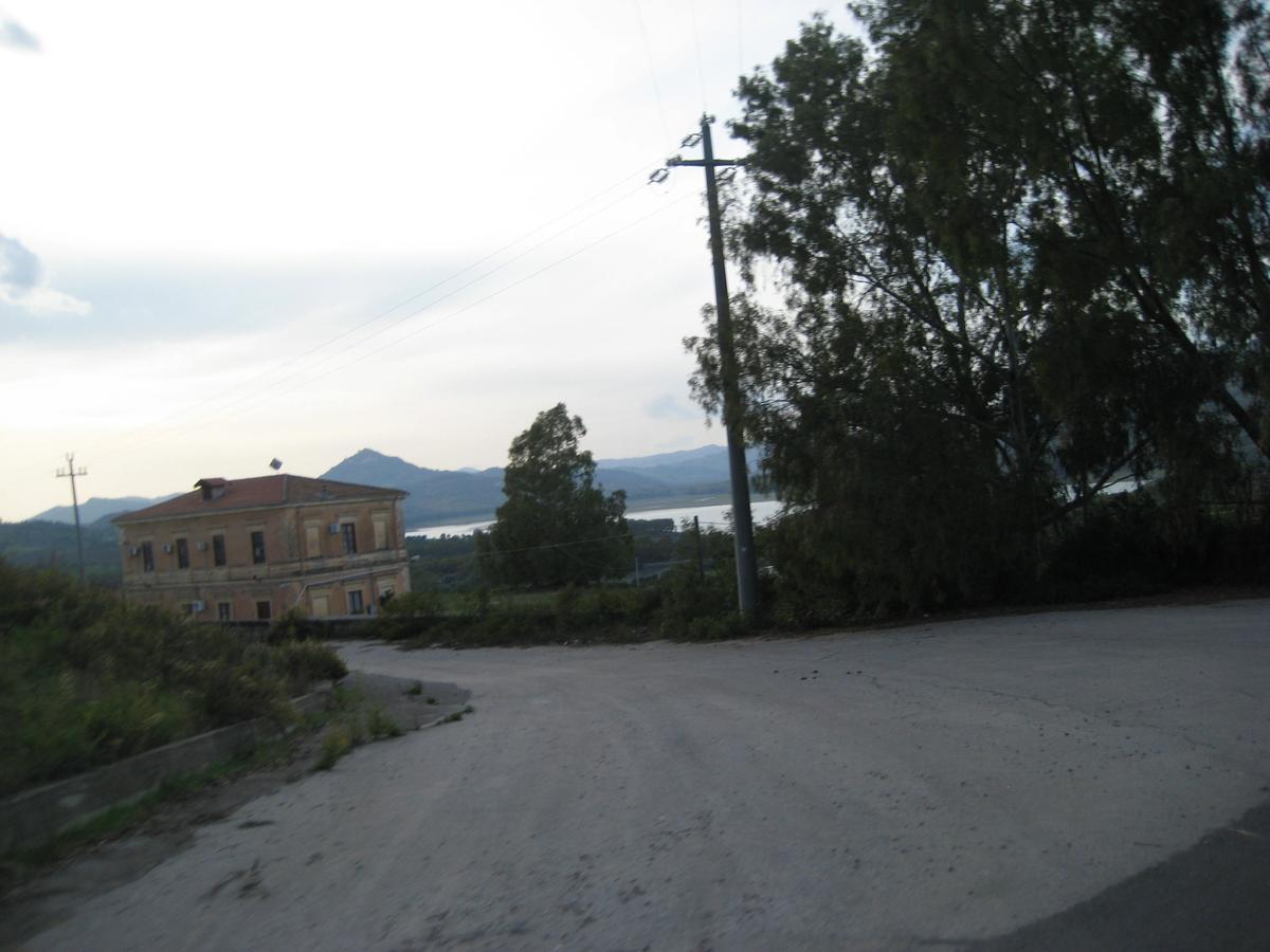 Oasi Del Lago Regalbuto Zewnętrze zdjęcie