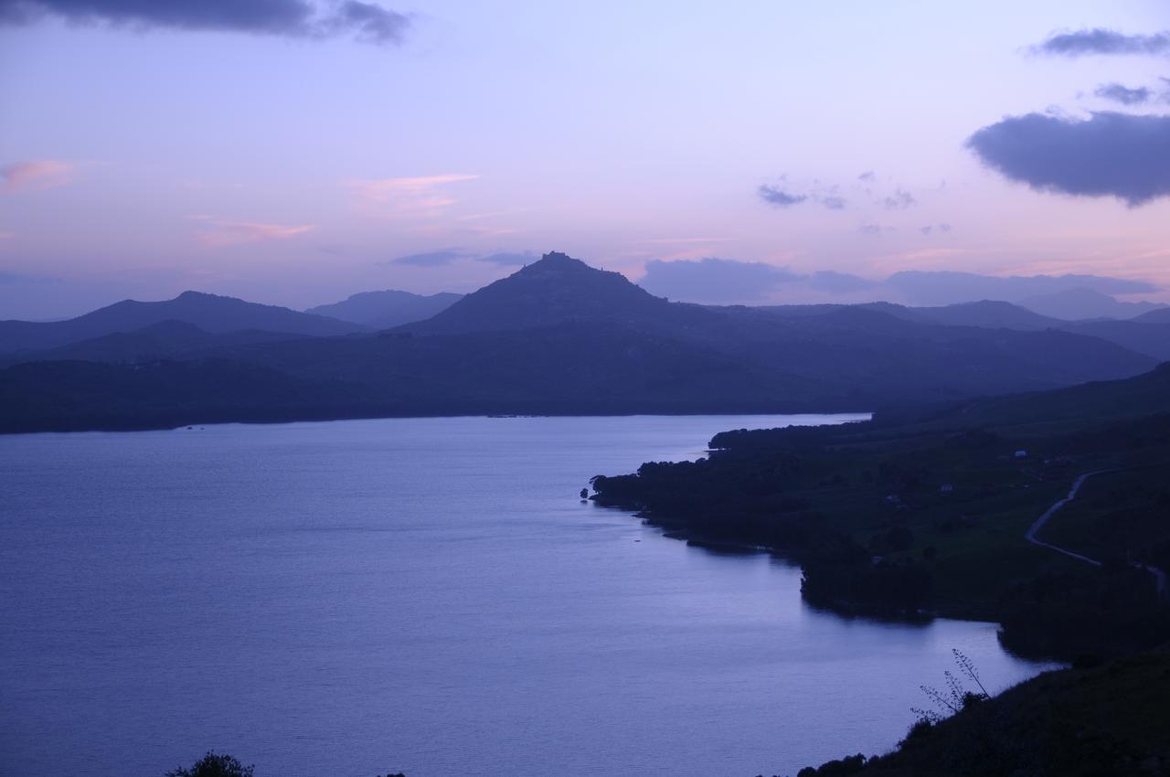 Oasi Del Lago Regalbuto Zewnętrze zdjęcie