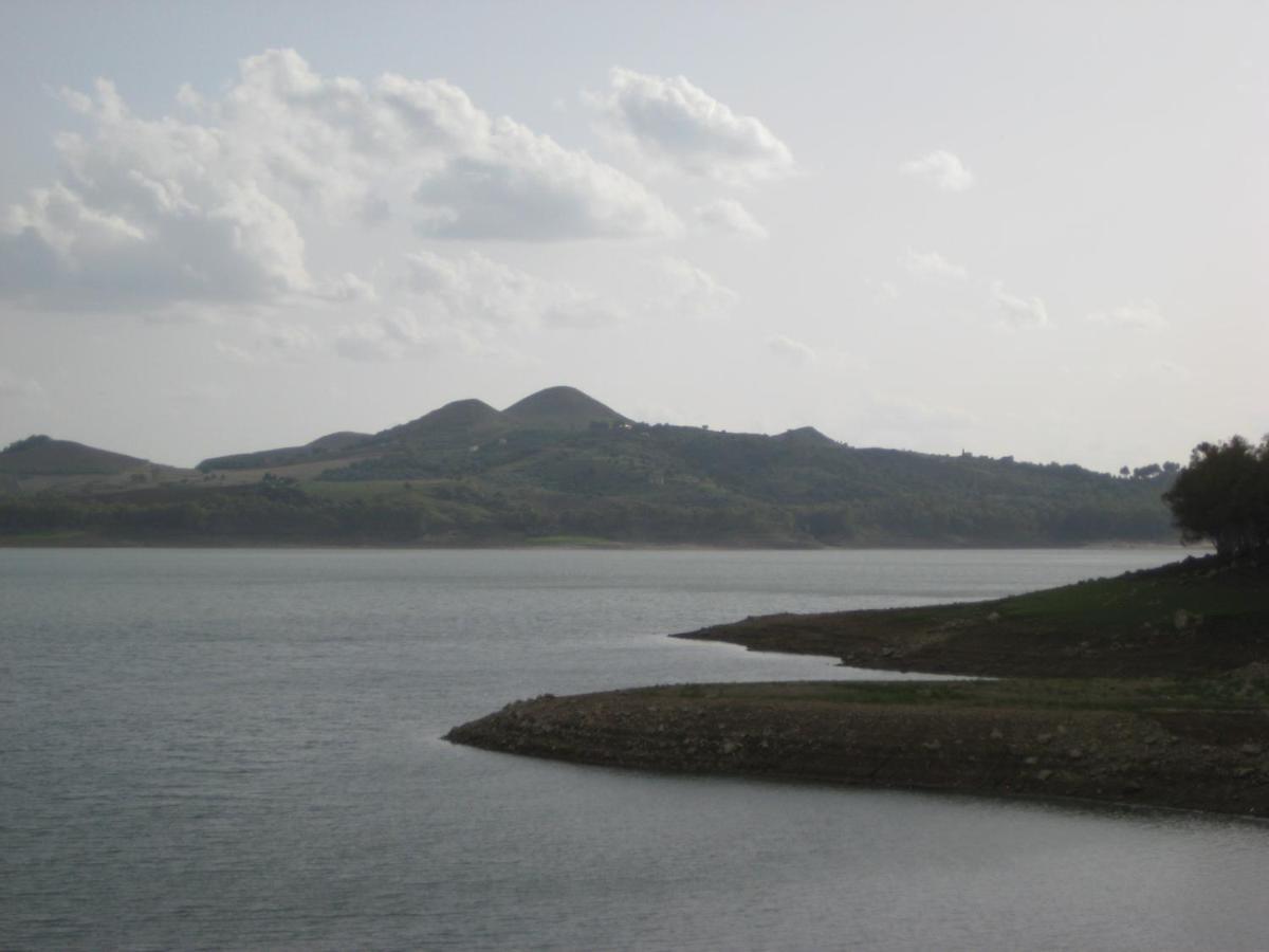 Oasi Del Lago Regalbuto Zewnętrze zdjęcie